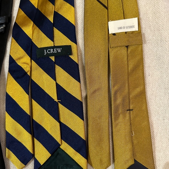 Bundle of winter/all-season ties (Band of Outsiders, J. Crew, Uniqlo - Picture 5 of 7